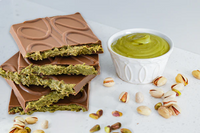 Dubai Milk Chocolate Bar with Pistachio Kunafa