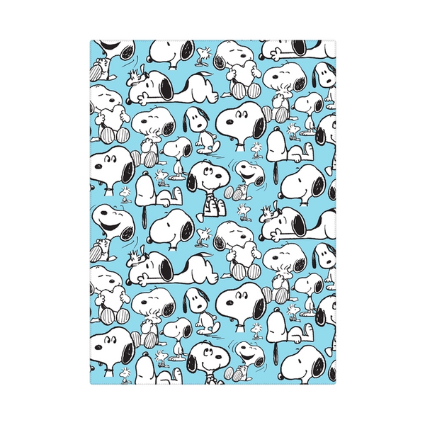 Peanuts Snoopy All Over Throw